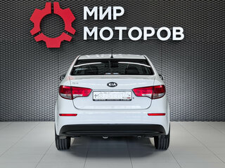 2016 Kia Rio III Рестайлинг, белый, 799000 рублей, вид 5