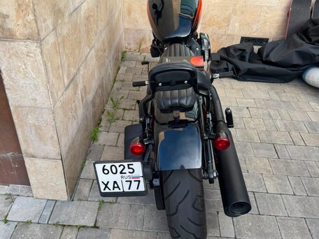2021 Harley-Davidson Street Bob, чёрный, 1300000 рублей, вид 3