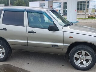 2009 Chevrolet Niva I, серый, 470000 рублей, вид 5