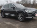 2020 Volkswagen Touareg III, чёрный, 8000000 рублей - вид 1