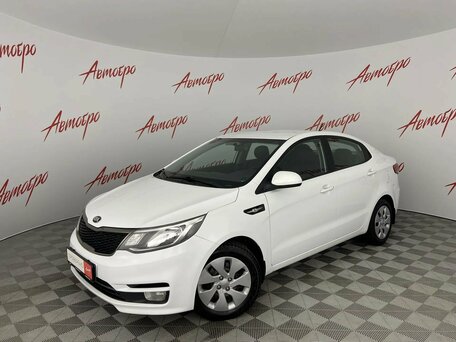 2017 Kia Rio III Рестайлинг, белый, 1119000 рублей, вид 1