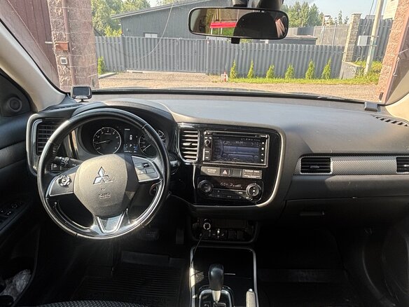 2017 Mitsubishi Outlander III Рестайлинг 2, чёрный, 1300000 рублей - вид 13