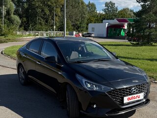 2021 Hyundai Solaris II Рестайлинг, чёрный, 1900000 рублей, вид 3