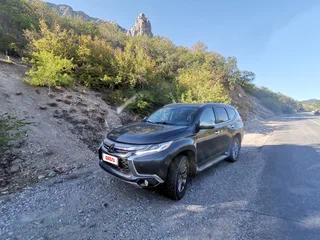 2018 Mitsubishi Pajero Sport III, серый, 2950000 рублей, вид 4