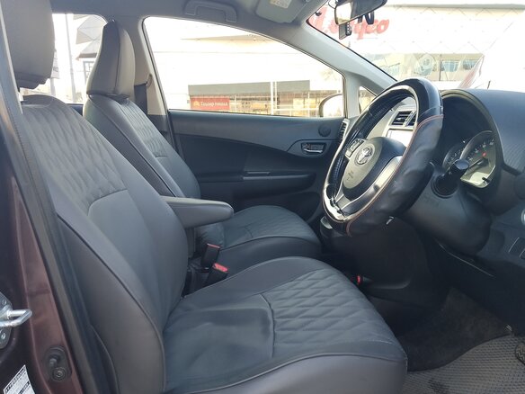 2014 Toyota Ractis II, фиолетовый, 1190000 рублей - вид 12
