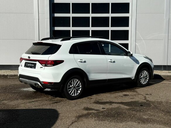 2018 Kia Rio X-Line IV, белый, 1525000 рублей - вид 4