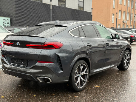 2023 BMW X6 30d III (G06), серый, 8290000 рублей, вид 4