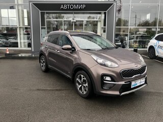 2018 Kia Sportage IV Рестайлинг, коричневый, 2185000 рублей, вид 3