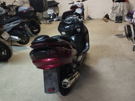 2005 Suzuki Burgman (SkyWave) 400, красный, 220000 рублей, вид 5