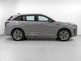 2024 Hongqi HS3, серебристый, 2725000 рублей, вид 4