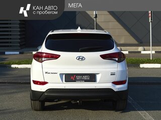 2017 Hyundai Tucson III, белый, 1889000 рублей, вид 4
