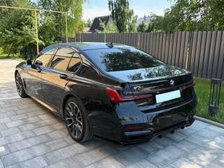 2019 BMW 7 серии 730d xDrive VI (G11/G12) Рестайлинг, чёрный, 5100000 рублей, вид 4