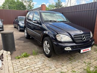 2004 Mercedes-Benz M-Класс 350 I (W163) Рестайлинг, синий, 790000 рублей, вид 3