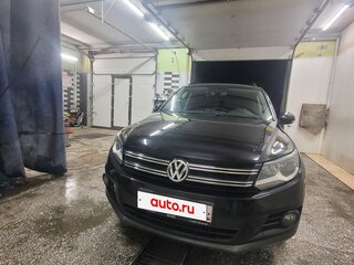 2013 Volkswagen Tiguan I Рестайлинг, чёрный, 1570000 рублей, вид 2
