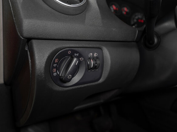 2007 Audi A3 II (8P) Рестайлинг 1, красный, 645000 рублей - вид 16
