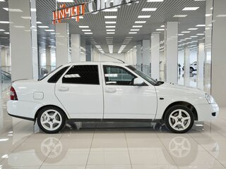 2016 Lada (ВАЗ) Priora I Рестайлинг, белый, 355000 рублей, вид 5