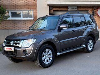2012 Mitsubishi Pajero IV Рестайлинг 1, коричневый, 1800000 рублей, вид 3