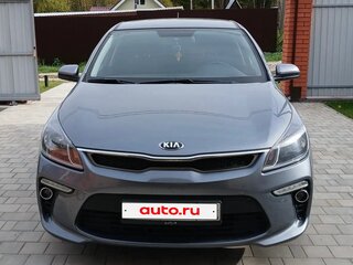 2018 Kia Rio IV, серый, 1530000 рублей, вид 1