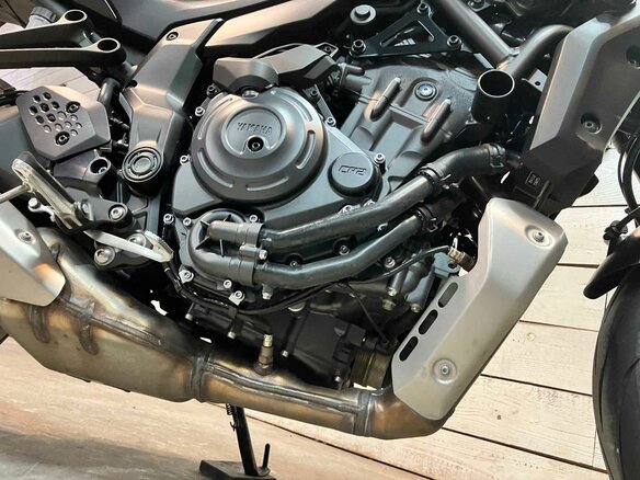 2025 Yamaha MT-07 (FZ-07), чёрный, 1020000 рублей - вид 12
