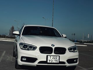 2016 BMW 1 серии 118i II (F20/F21) Рестайлинг, белый, 1599000 рублей, вид 3