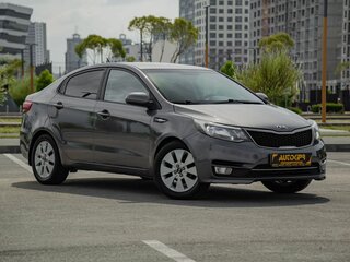 2016 Kia Rio III Рестайлинг, серый, 790000 рублей, вид 1
