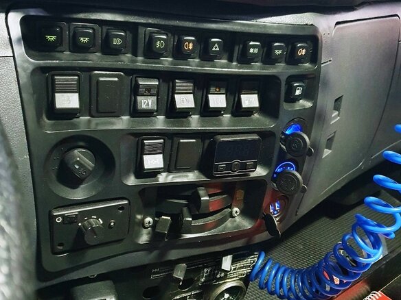2014 КамАЗ 44108, синий - вид 7