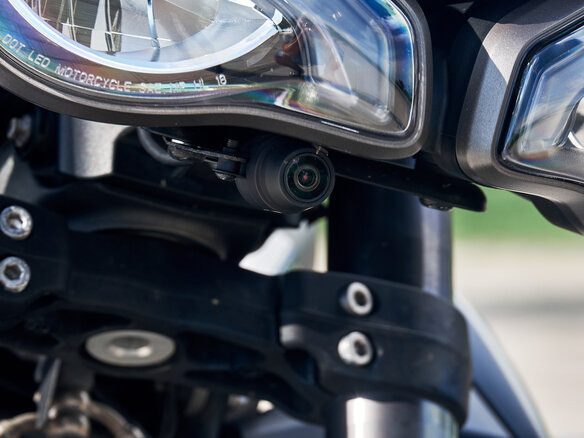 2021 Triumph Street Triple, чёрный, 940000 рублей - вид 11
