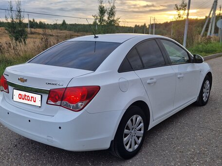 2012 Chevrolet Cruze I, белый, вид 3