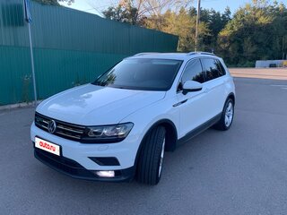 2017 Volkswagen Tiguan II, белый, 2150000 рублей, вид 2
