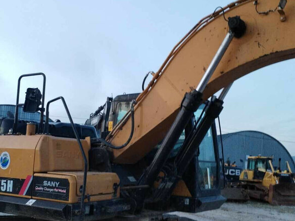 2022 Sany SY245H, жёлтый, 6949600 рублей - вид 1