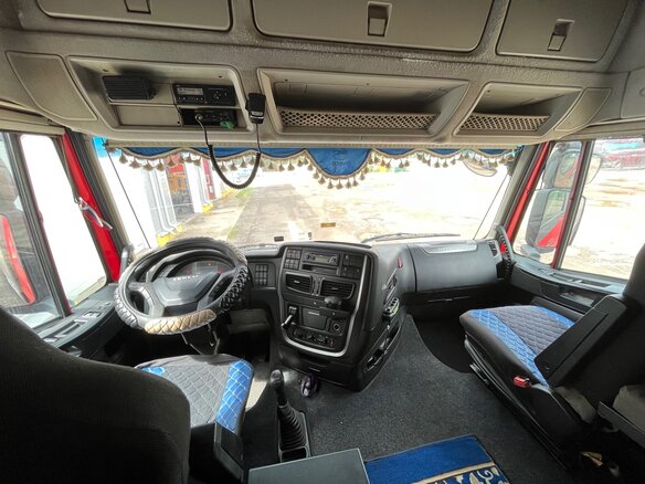2013 Iveco Stralis, красный, 6500000 рублей - вид 11