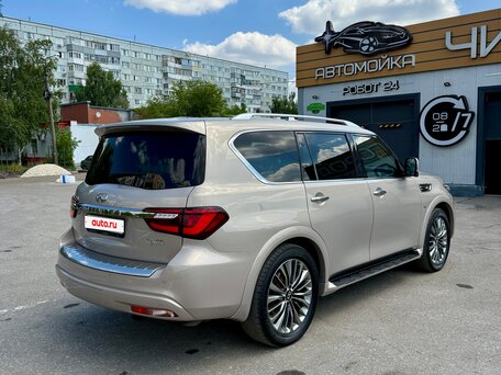2019 Infiniti QX80 I Рестайлинг 2, бежевый, 4380000 рублей, вид 4