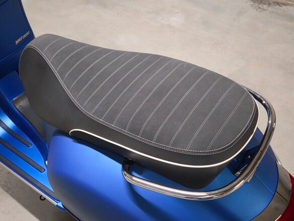 2019 Vespa GTS Super 300, синий, 560000 рублей - вид 14