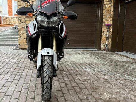 2012 Yamaha XT1200Z Super Tenere, белый, 1150000 рублей, вид 3
