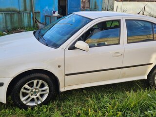 2008 Skoda Octavia I (A4) Рестайлинг, белый, 240000 рублей, вид 4