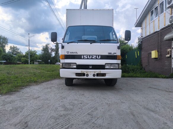 1991 Isuzu Elf (N-series), белый, 465000 рублей - вид 33