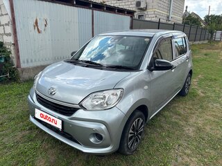 2019 Toyota Passo III Рестайлинг, серебристый, 960000 рублей, вид 1