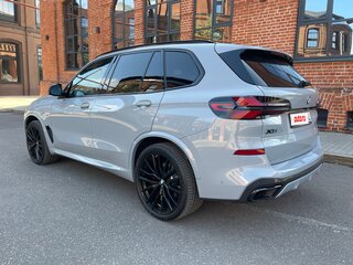 2025 BMW X5 30d IV (G05/G18) Рестайлинг, серый, 13200000 рублей, вид 1