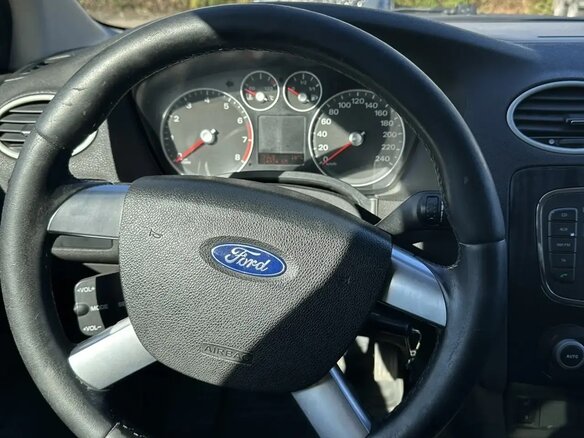 2007 Ford Focus II, серебристый, 300000 рублей - вид 12