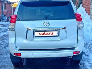 2013 Toyota Land Cruiser Prado 150 Series, белый, 3250000 рублей, вид 3