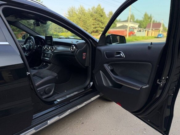 2017 Mercedes-Benz GLA 250 I (X156) Рестайлинг, чёрный - вид 18