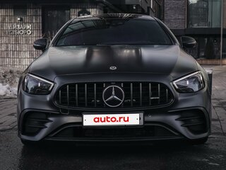 2020 Mercedes-Benz E-Класс AMG 53 AMG V (W213) Рестайлинг, серый, 6190000 рублей, вид 3