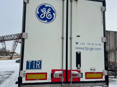 2004 Schmitz Cargobull SKO, белый, 1700000 рублей, вид 5