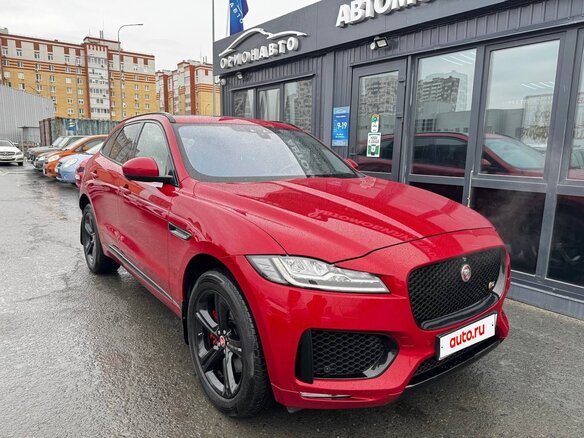 2018 Jaguar F-Pace S I, красный, 3099000 рублей - вид 1