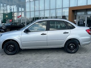 2026 Lada (ВАЗ) Granta I Рестайлинг, серебристый, 870000 рублей, вид 4