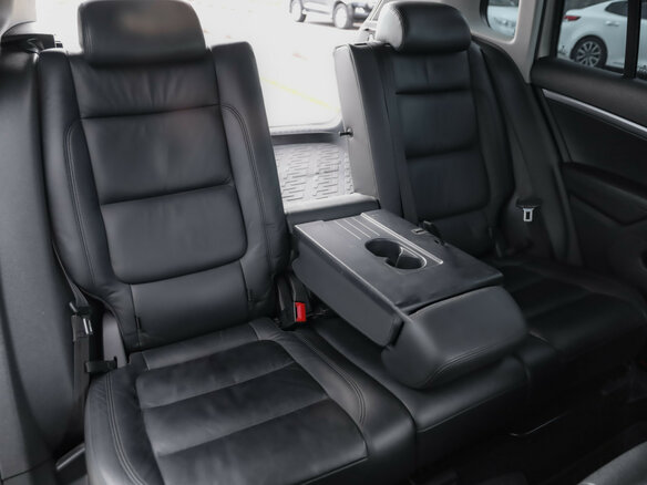 2016 Volkswagen Tiguan I Рестайлинг, серебристый - вид 24