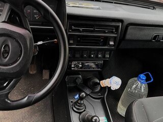 2001 Lada (ВАЗ) 2121 (4x4) I Рестайлинг, красный, 350000 рублей, вид 5