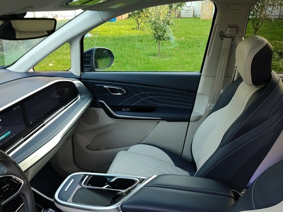 2022 Maxus G90, чёрный, 5100000 рублей - вид 27