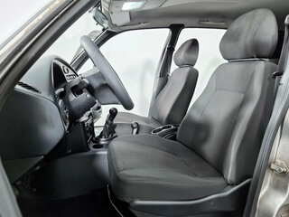 2011 Chevrolet Niva I Рестайлинг, серебристый, 348000 рублей, вид 4