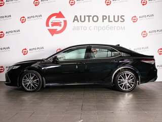 2022 Toyota Camry VIII (XV70) Рестайлинг, чёрный, 3099000 рублей, вид 5